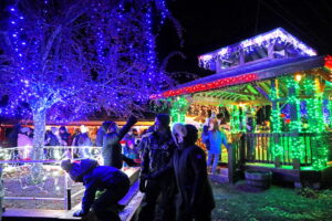 nisswa-city-of-lights-holiday-festival-minnesota